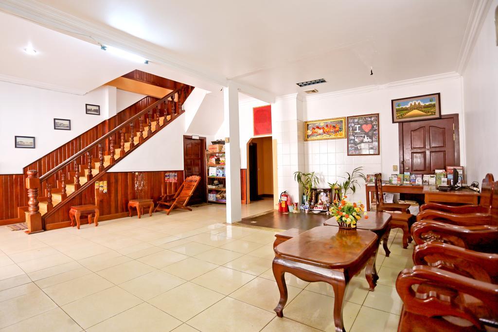Hang Tep Hostel Siem Reap Buitenkant foto