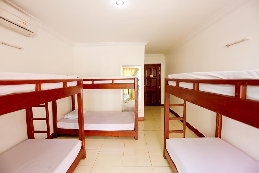 Hang Tep Hostel Siem Reap Buitenkant foto