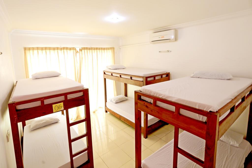 Hang Tep Hostel Siem Reap Buitenkant foto